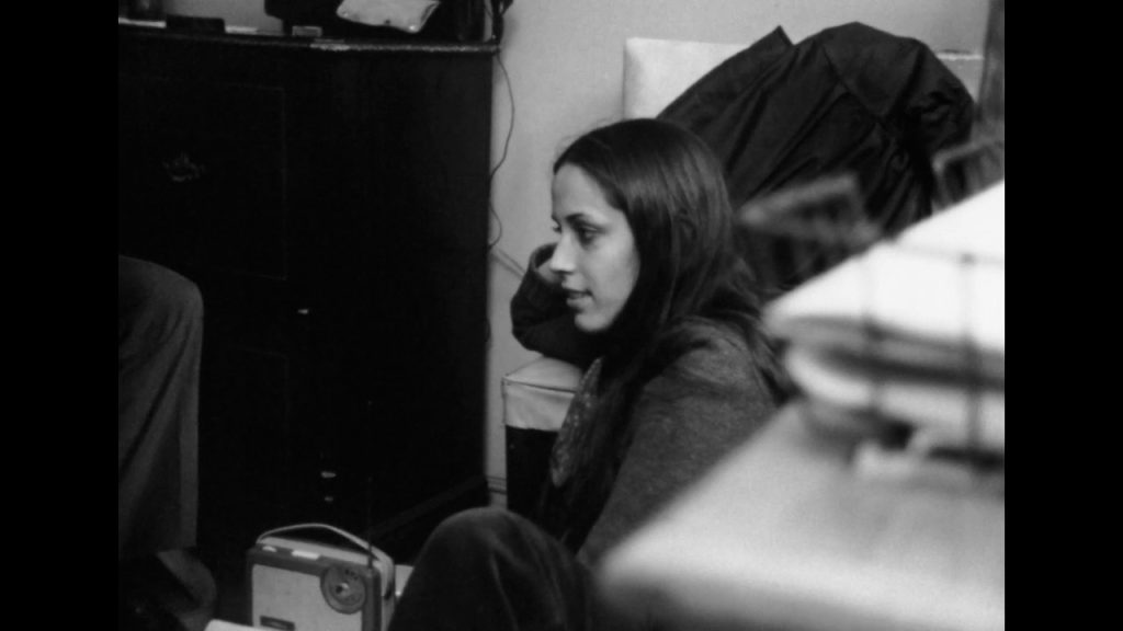 Esperando a Godoy VIMEO.mp4.00_33_17_17.Imagen fija007